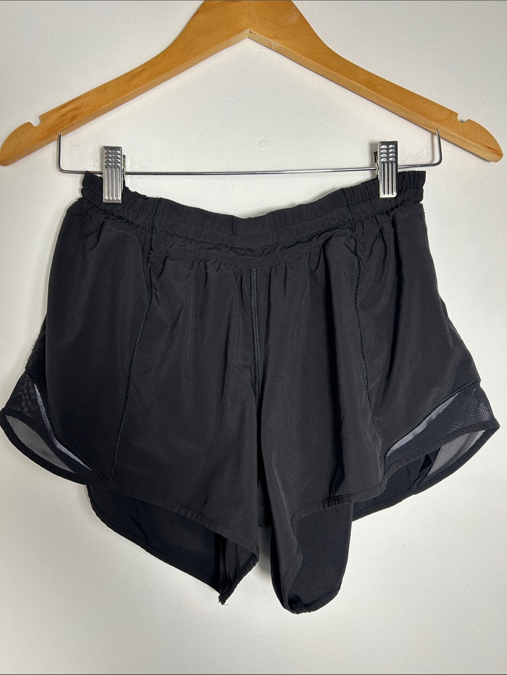 Lululemon Size 8 Tall Black Running Shorts Mesh Trim Lined Athletic